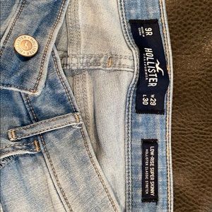 Hollister sz 9R Low Rise Super Skinny jeans